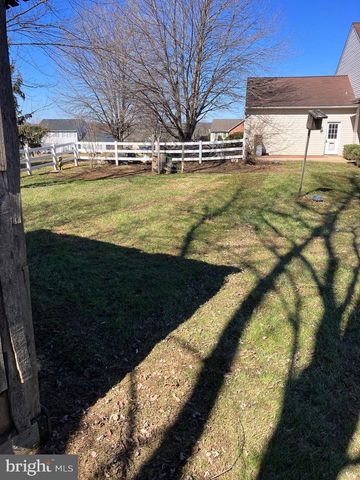 329 HERON DR, Lincoln University, PA 19352