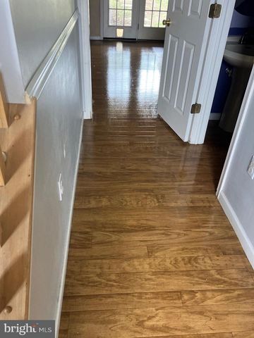 329 HERON DR, Lincoln University, PA 19352