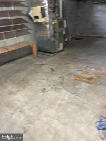 329 HERON DR, Lincoln University, PA 19352