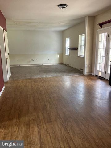 329 HERON DR, Lincoln University, PA 19352