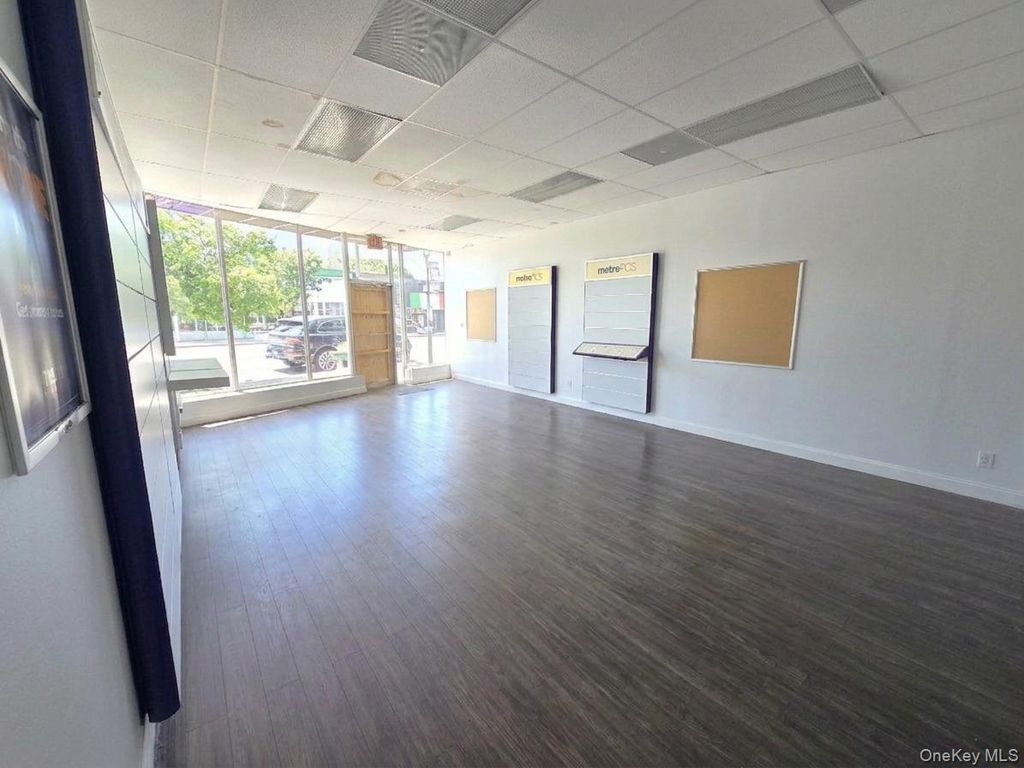 851-861 Merrick Road STORE C, Baldwin, NY 11510 — photo 5