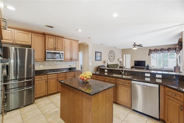 10266 ESTUARY DRIVE, Tampa, FL 33647