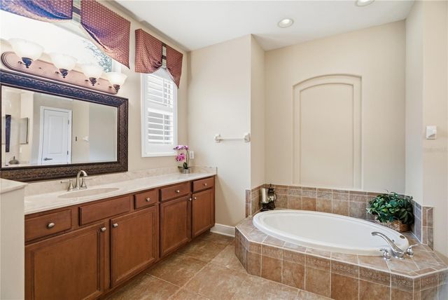 10266 ESTUARY DRIVE, Tampa, FL 33647