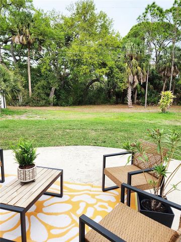 345 55TH AVENUE S, St Petersburg, FL 33705