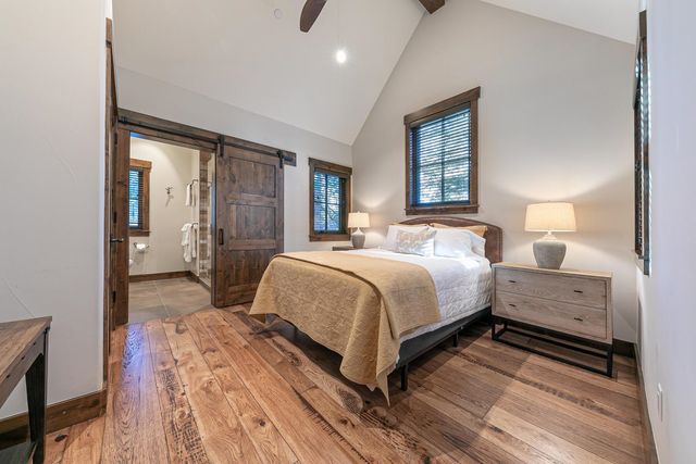 12424 Caleb Drive, Truckee, CA 96161