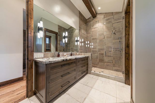 12424 Caleb Drive, Truckee, CA 96161