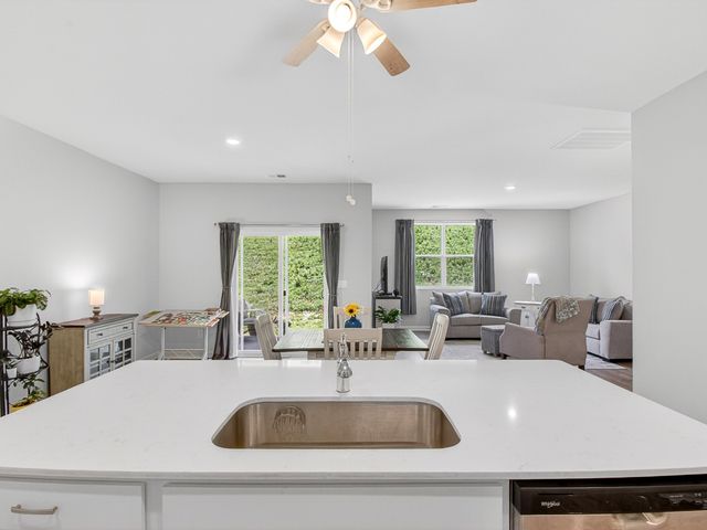 1217 Bufflehead Way, Lebanon, TN 37090