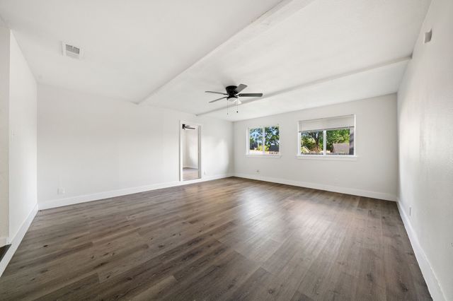 2126 Travis Drive, Carrollton, TX 75006