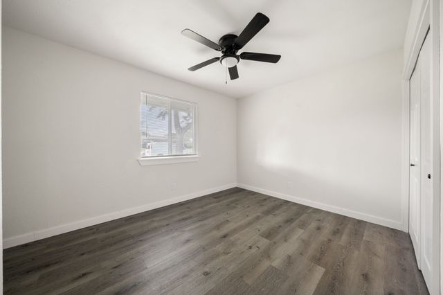 2126 Travis Drive, Carrollton, TX 75006