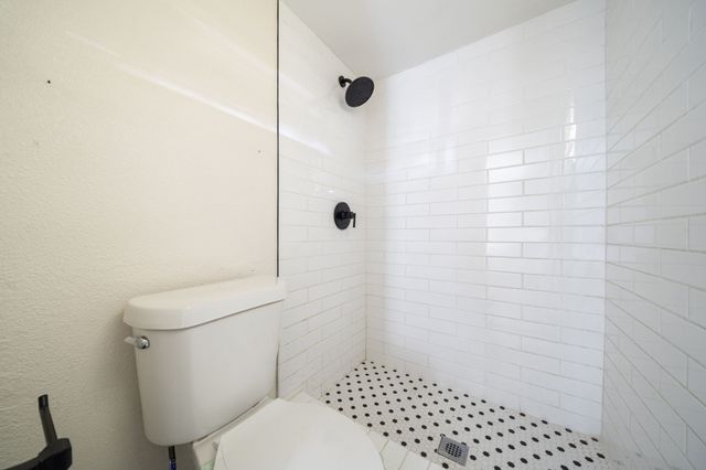 2126 Travis Drive, Carrollton, TX 75006