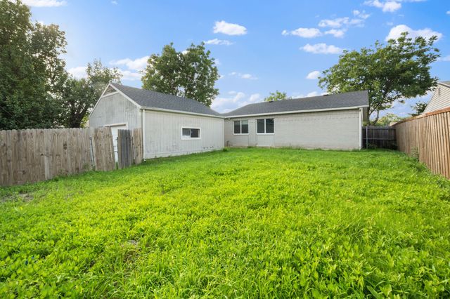 2126 Travis Drive, Carrollton, TX 75006