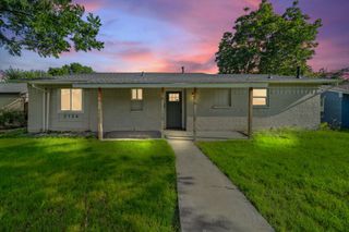 2126 Travis Drive, Carrollton, TX 75006