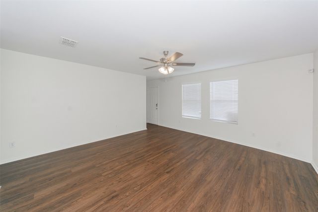 12629 Azure Heights Place, Rhome, TX 76078