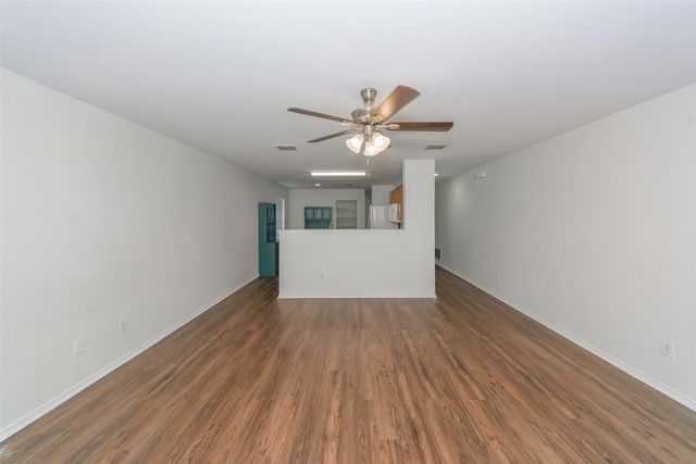 12629 Azure Heights Place, Rhome, TX 76078