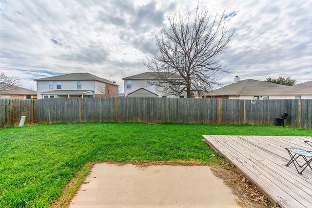 12629 Azure Heights Place, Rhome, TX 76078