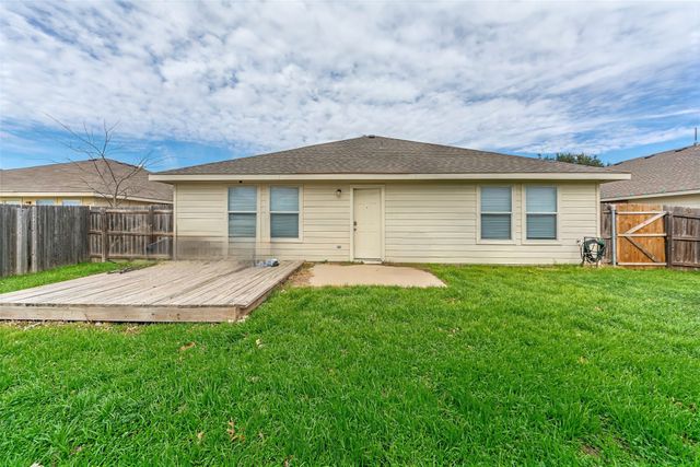 12629 Azure Heights Place, Rhome, TX 76078