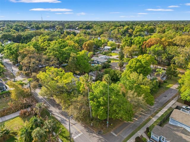 303 W JEAN STREET, Tampa, FL 33604