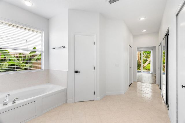 407 Joy Haven Drive, Sebastian, FL 32958
