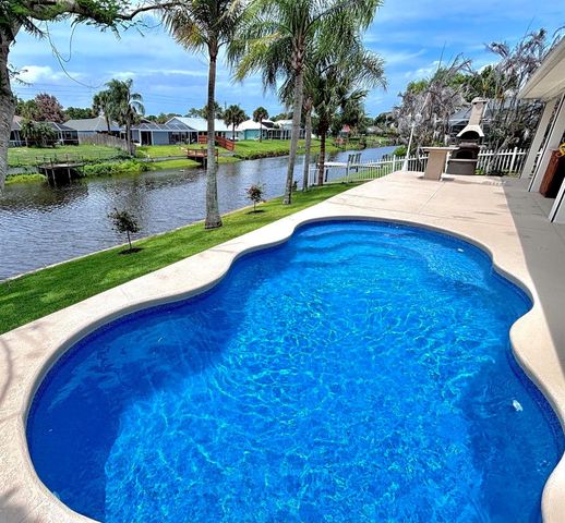 407 Joy Haven Drive, Sebastian, FL 32958