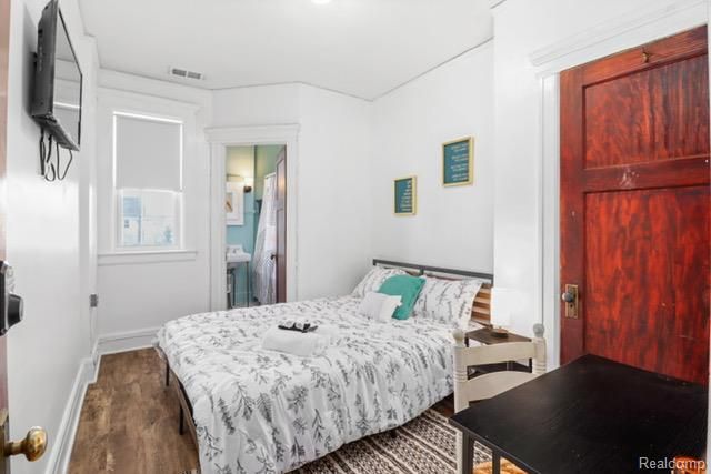 100 Chandler Street, Detroit, MI 48202