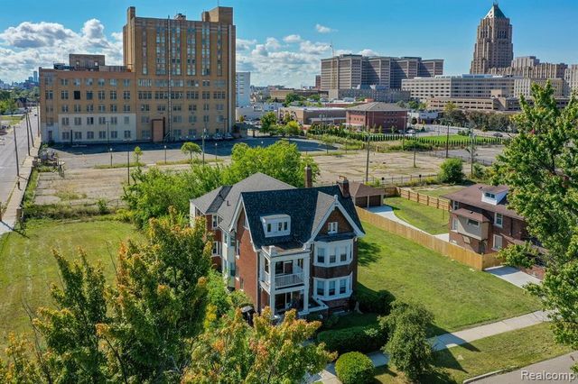 100 Chandler Street, Detroit, MI 48202