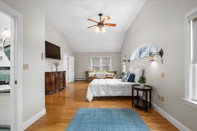 6 Brook Lane, Southborough, MA 01772