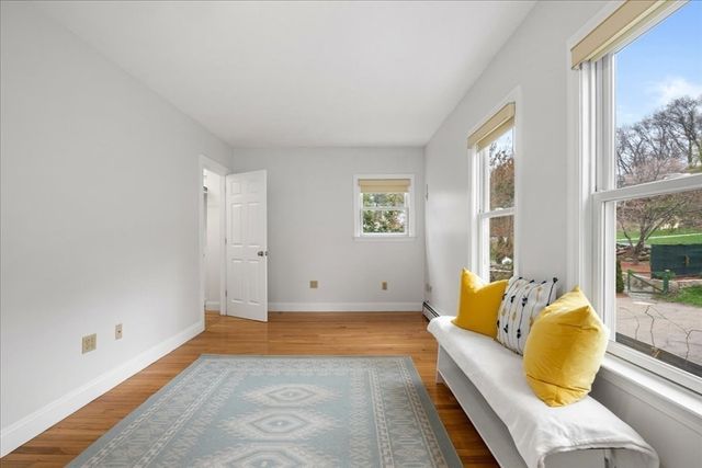 6 Brook Lane, Southborough, MA 01772