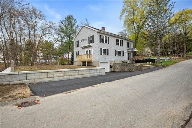 6 Brook Lane, Southborough, MA 01772
