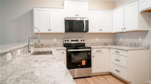 1709 Kathy Ann WAY, Carrollton, VA 23314