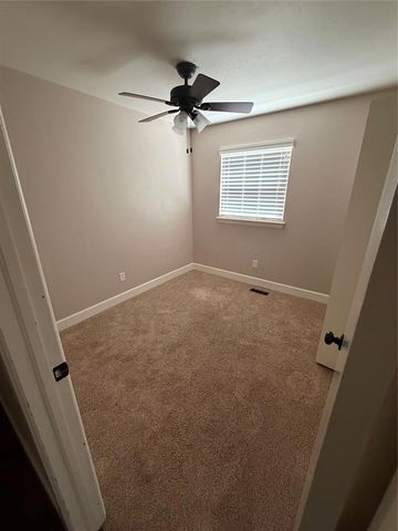 12009 Hope Road, Mustang, OK 73064