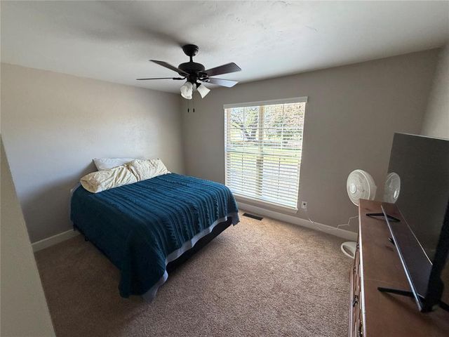 12009 Hope Road, Mustang, OK 73064