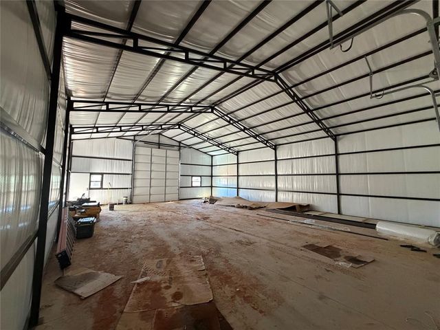 12009 Hope Road, Mustang, OK 73064