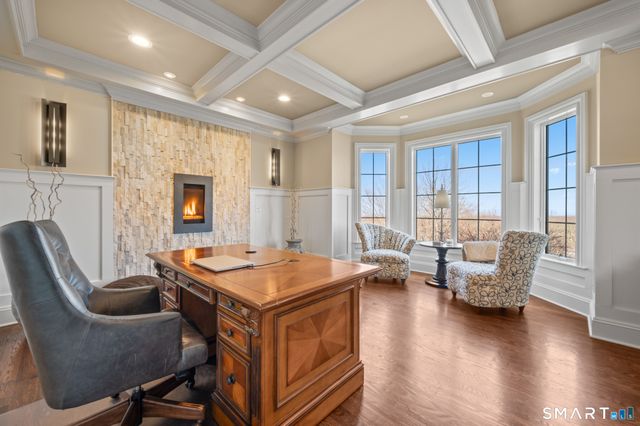 515 Cedar Ridge Drive, Glastonbury, CT 06033