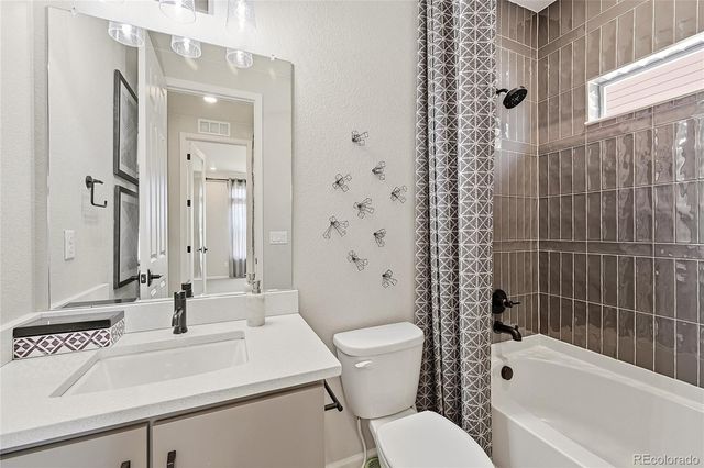 957 Highlands Circle, Erie, CO 80516