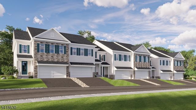 34 Eastwood Ter, East Hanover Twp., NJ 07936