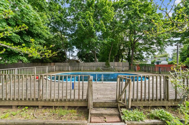 74 Lincoln Avenue, Islip Terrace, NY 11752