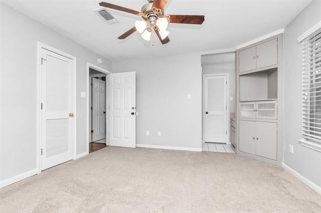 20984 White Oak Lane, Montgomery, TX 77316