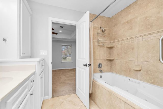 20984 White Oak Lane, Montgomery, TX 77316