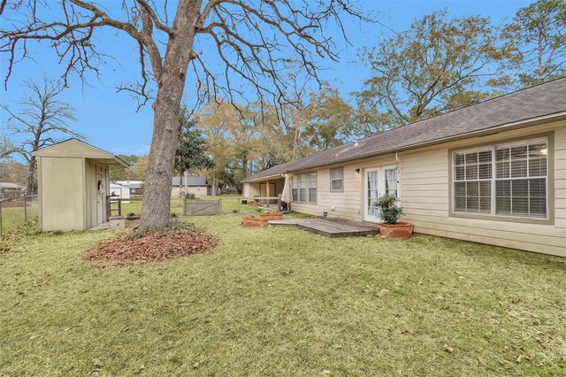 20984 White Oak Lane, Montgomery, TX 77316