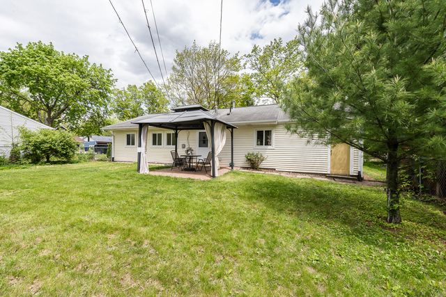 1932 Brock Court, Ann Arbor, MI 48104