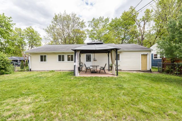 1932 Brock Court, Ann Arbor, MI 48104