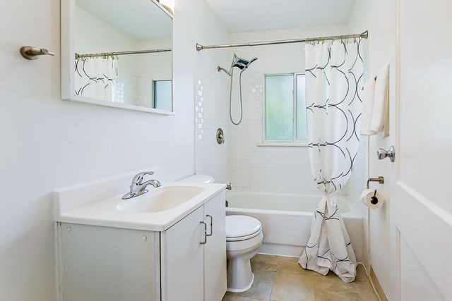 1932 Brock Court, Ann Arbor, MI 48104
