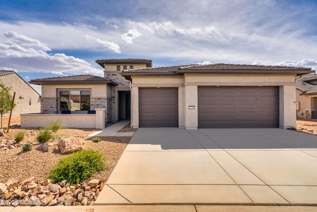 1780 E Wintergreen Drive, Green Valley, AZ 85614