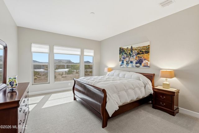 1780 E Wintergreen Drive, Green Valley, AZ 85614