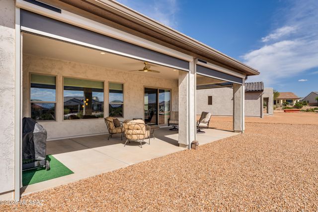 1780 E Wintergreen Drive, Green Valley, AZ 85614