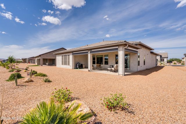1780 E Wintergreen Drive, Green Valley, AZ 85614