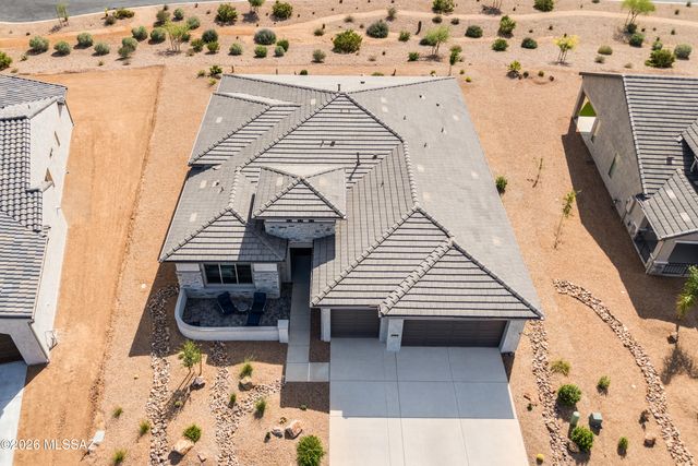 1780 E Wintergreen Drive, Green Valley, AZ 85614