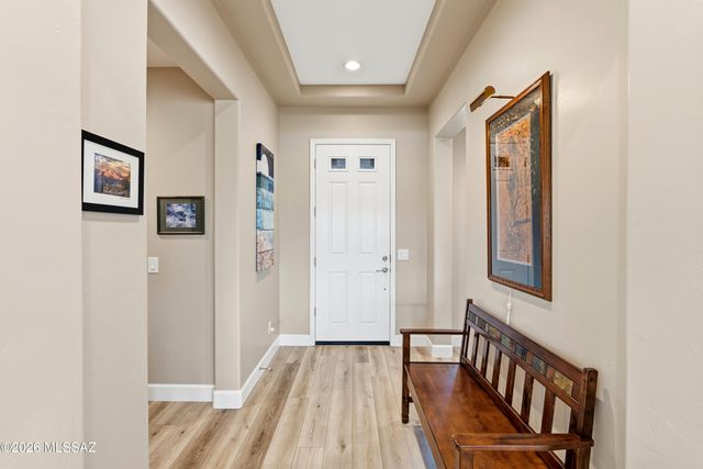 1780 E Wintergreen Drive, Green Valley, AZ 85614