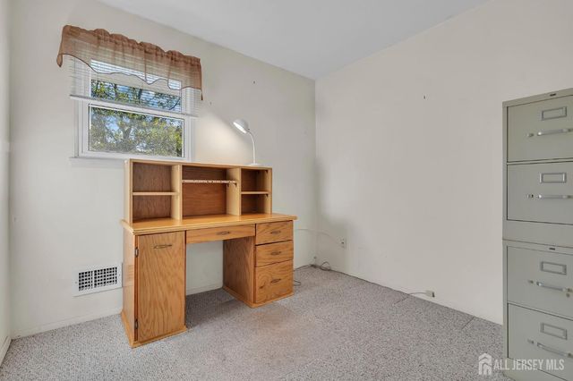 6 Pearl Road, East Brunswick, NJ 08816