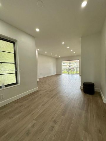 7610 SW 82nd Street J208, Miami, FL 33143